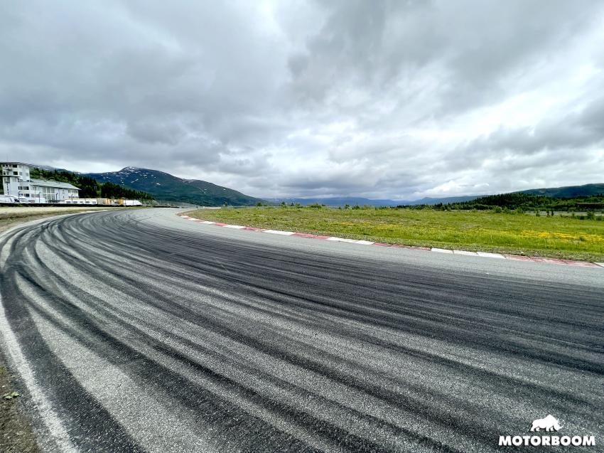 Гоночная трасса «Arctic Circle Raceway» — самая северная в мире