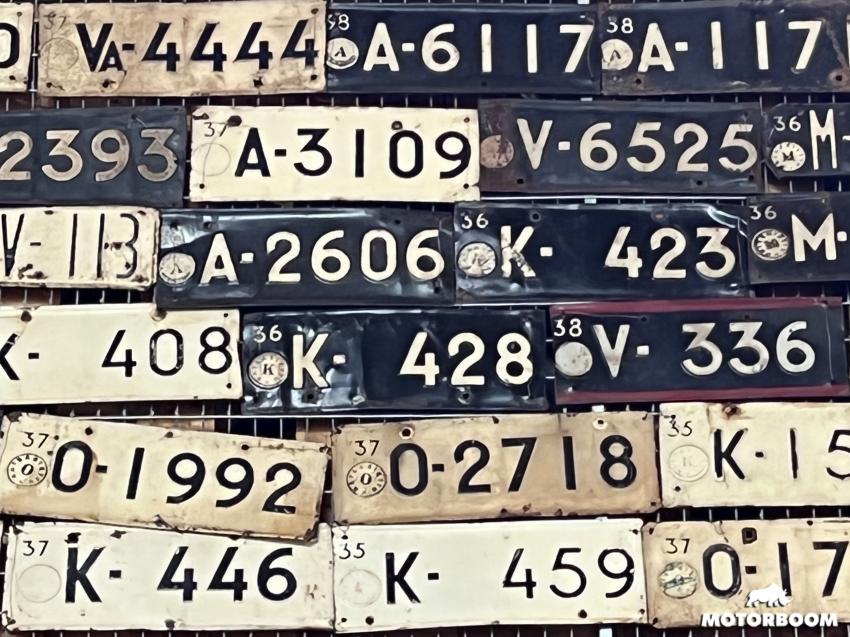 Номерные знаки автомобилей