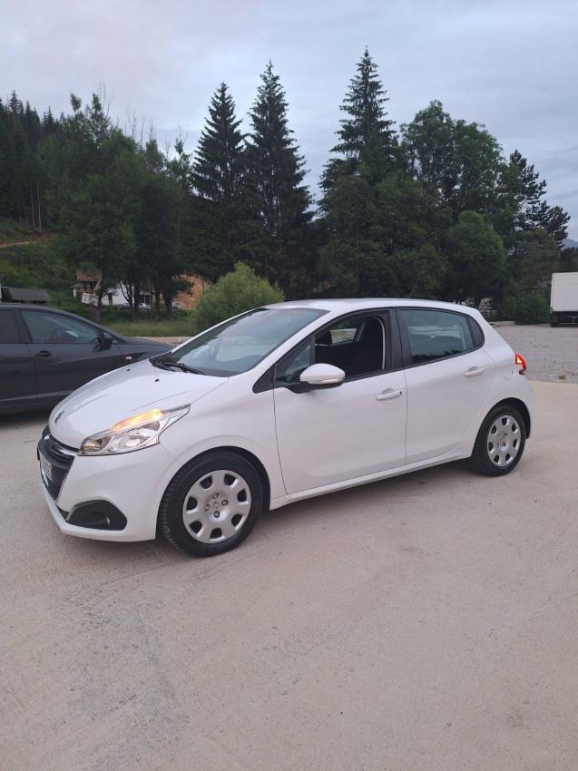 Пежо 208 Peugeot 208 Хетчбэк 5 дв. 2015