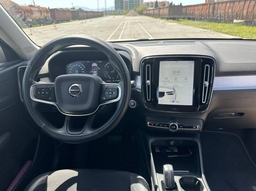 Вольво XC40 Кроссовер 2019