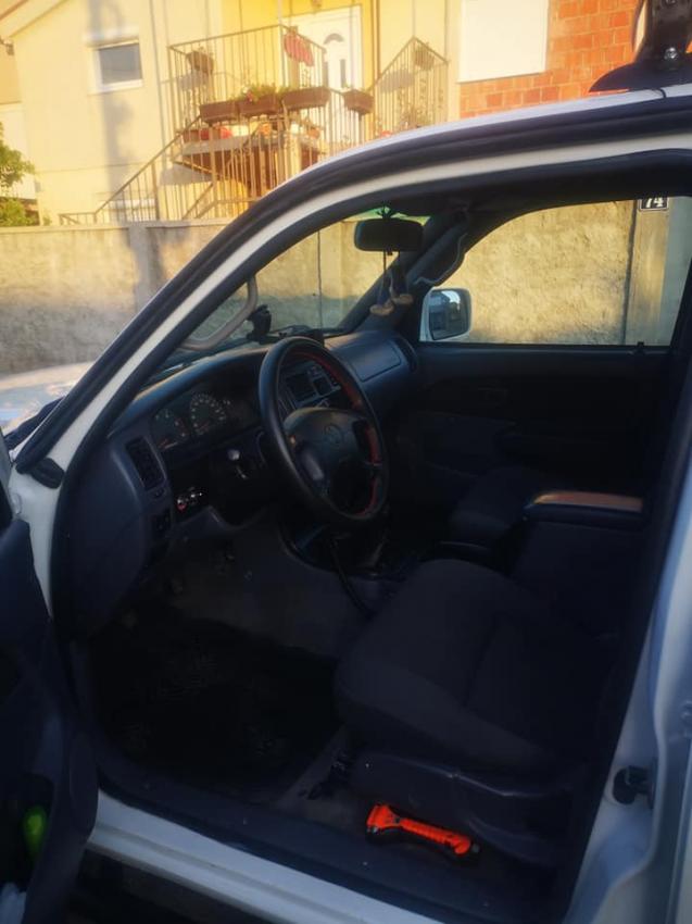 Тойота Тундра Access Cab пикап 4-дв.