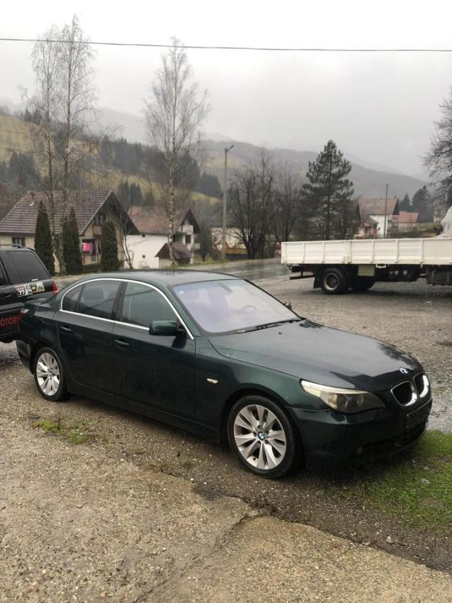 БМВ 5 серия Седан