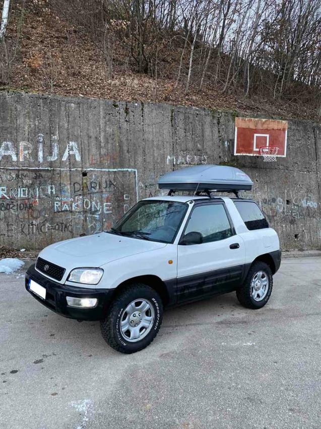 Тойота РАВ4 Кроссовер 3-дв. 1998