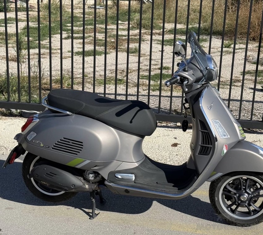 Продажа скутера Vespa Gts SuperTech 310