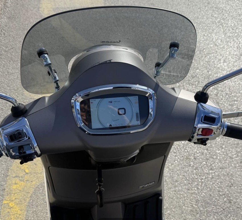 Продажа скутера Vespa Gts SuperTech 310