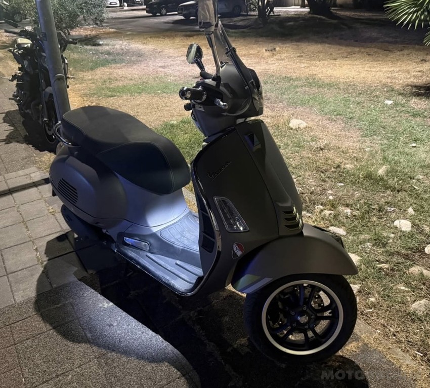 Продажа скутера Vespa Gts SuperTech 310